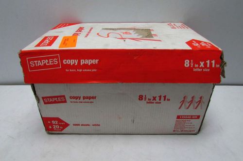 Staples Copy Paper 135848-WH 8.5 x 11-Inch 5,000 Sheets 92 Bright