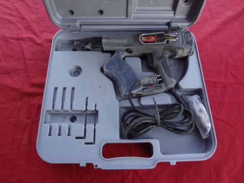 Senco DS200-AC Duraspin Collated Screwdriver w/ Case---SEE PICS BELOW