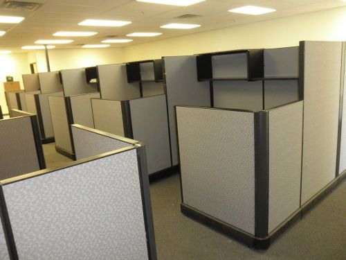 GSC-024 - 6&#039; x 5&#039; Herman Miller &#034;AO2&#034; Cubicles Low Wing Panel Cubicles