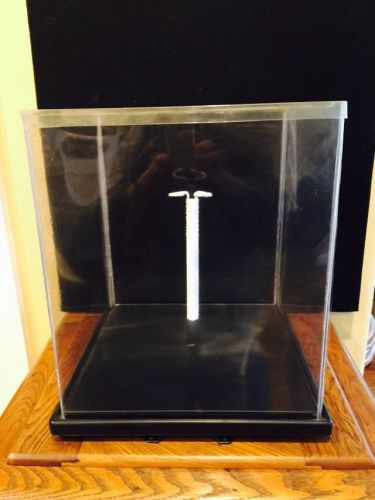 Doll Display Case 10.75&#034;W x 12.25&#034; H with Doll Stand