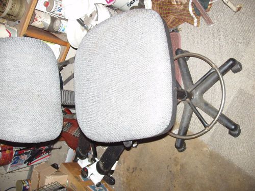 Office Drafting No Arms Gray Stool Sew Chair Adjustable Footrest Swivel Casters