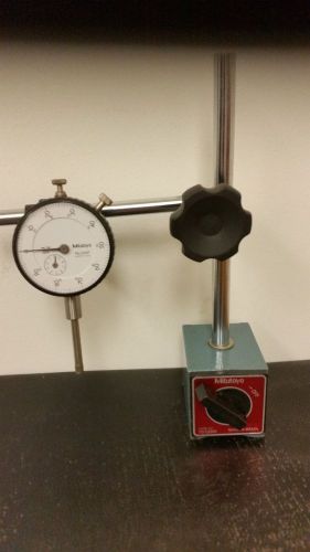 mitutoyo 7010SN magnetic stand with dial