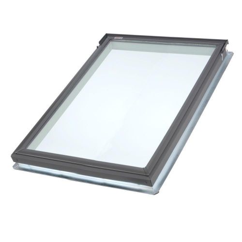 VELUX Truss Series 22-1/2 x 23 in. Fixed Deck-Mount Skylight w/ Tempered Low-E3