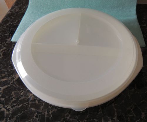 Storage Food Container With Lid Plastic Clear Round with  3 section 8 1/2 inside