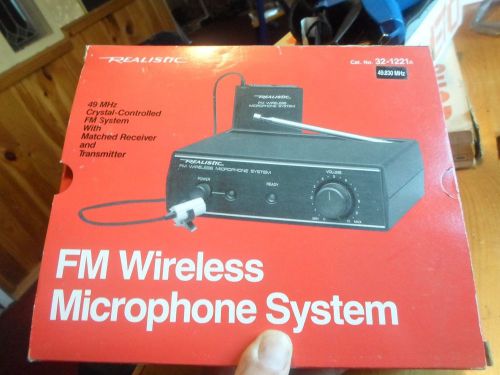 Realistic - FM Wireless Microphone System - Model 32-1221A