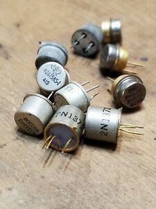 Mixed Lot Vintage Texas Instrument, 2N1372 TOP-HAT Transistors 3-pin Some Gold