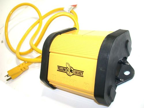 Woods yellow jacket 20 amp quad gfci power station 2526 for sale