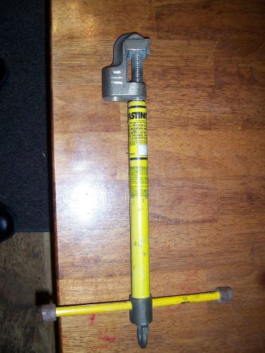 Hubbel s1600-7 insulated jumper holder 12 inch shaft for sale