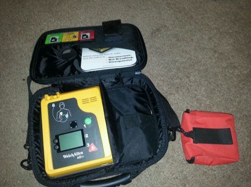 Welch Allyn AED 10 w/ Soft Carrying Case AED10 with Battery FREE SHIPPING