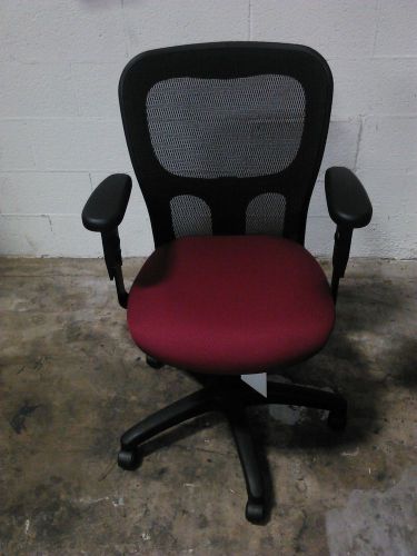Flash Furniture 17&#034; Infinity Executive Arm Chair