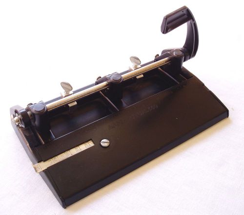 Acco Mutual 350 Adjustable 3-Hole Paper Punch