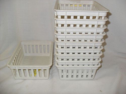 Plastic display baskets 10 pcs.