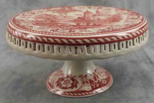 RED &amp; CREAM TRANSFERWARE VICTORIAN COUNTRYSIDE TOILE PEDESTAL CAKE PLATE STAND