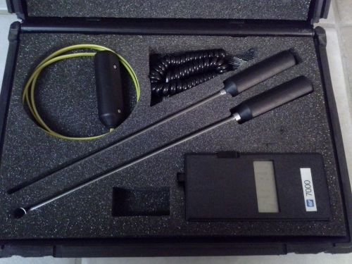 TIF Instruments 7000 Digital Thermometer/Pyrometer with Standard Probes