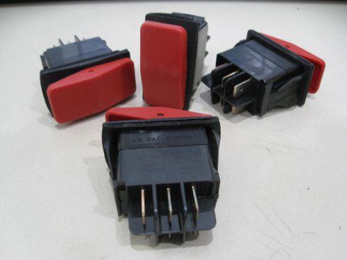 Lot of 25 new Carling DPST Plastic Rocker Switches  15A 24VDC  VDBA-0723R RED