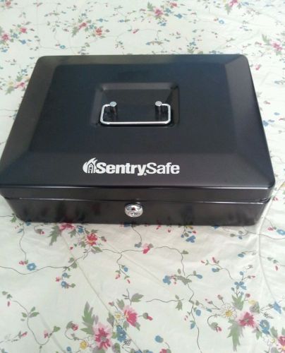 Safety Money Change Box by SentrySafe