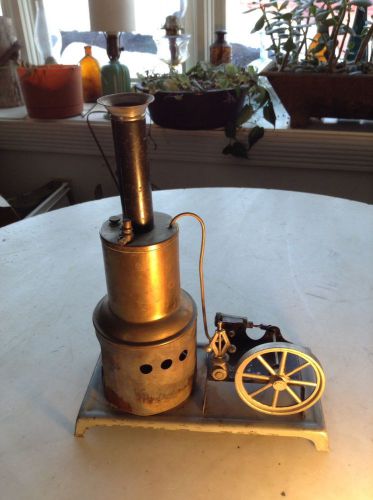 Circa 1900 Antique Steam Engine Toy Hit Miss J.C. Made in France