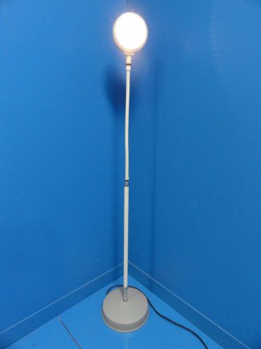 Welch allyn ls 100 halogen goose neck exam light / examination room lamp for sale