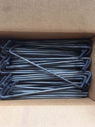 Box 100 unpainted 12&#034; tarp stakes 31212bylbx100 for sale