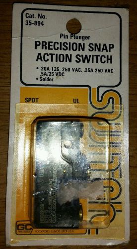 35-894 PIN PLUNGER PRECISION SNAP ACTION SWITCH