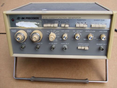 BK PRECISION DYNASCAN 3030 SWEEP FUNCTION GENERATOR