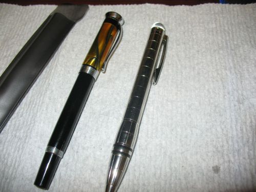 2 Heavy Ink Pens