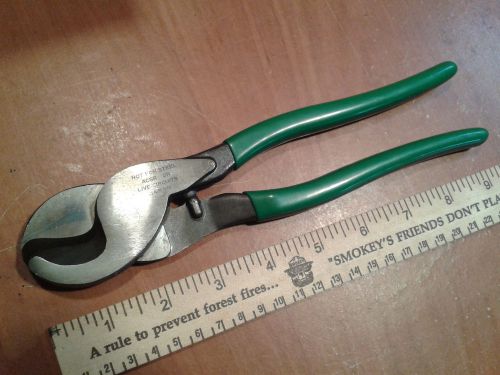 GREENLEE  727 CABLE CUTTER 9-1/4&#034; 727  green handle CABLE CUTTER