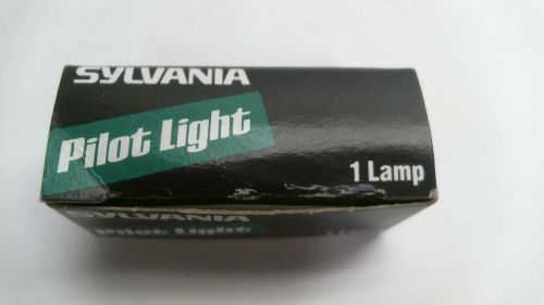 Osram Sylvania Pilot Light 30099/PLH Lamp Socket T-2