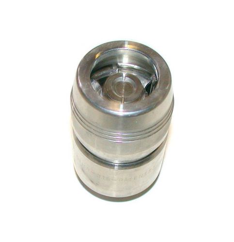 SWAGELOK STAINLESS STEEL FEMALE QUICK CONNECT FITTING MODEL QTM8-316