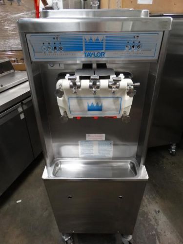 2010 Taylor 336-33 Water Cooled 2 Flavor w/T Soft Serve Yogurt Ice Cream Machine