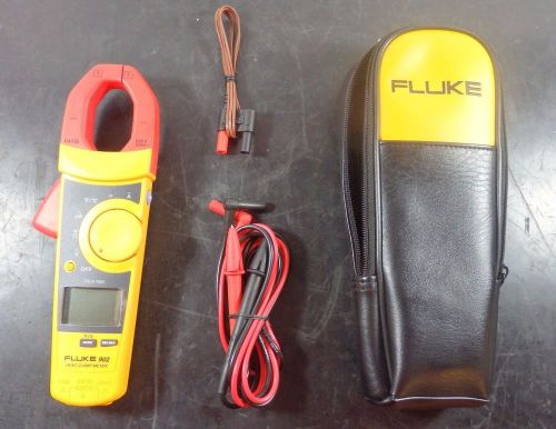 Fluke digital clamp meter, 600a, 9999 ohms, aa battery, fluke-902 |ps2| for sale