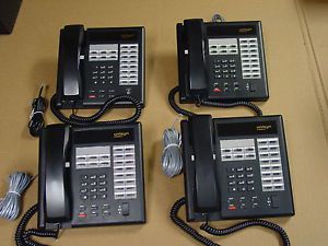 Comdial Unisyn 1122x-FB Black 6 line telephone  Nice condition.