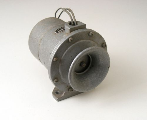 Vtg antique federal horn #20 ~ ooga rat rod ~ submarine dive sound ~ 120v for sale