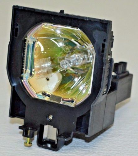 V7 VPL1281-1N Replacement Projector Lamp for Sanyo PLC-XF46