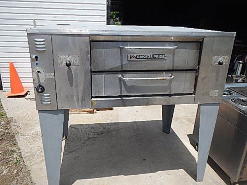 Bakers Pride DS-805 Single Gas Pizza Deck Oven w/Tall Leg&#039;s