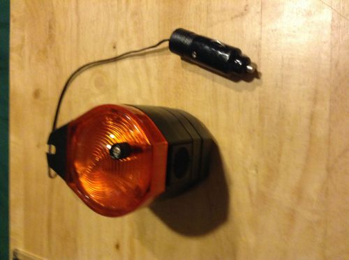 Amber strobe light rotating flash light for car