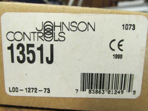 NIB Johnson Controls Intelligent Photoelectric Smoke Sensor Head 1351J .. VI-02