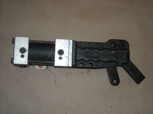 De-sta-co 895-251-se-aa-49-r1000-c100k pneumatic clamp, w / arm, no sensor, used for sale