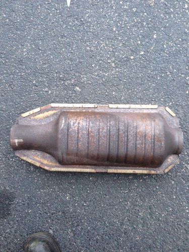 Scrap Catalytic Converter For Platinum And Other Metal Recovery 100% Intact
