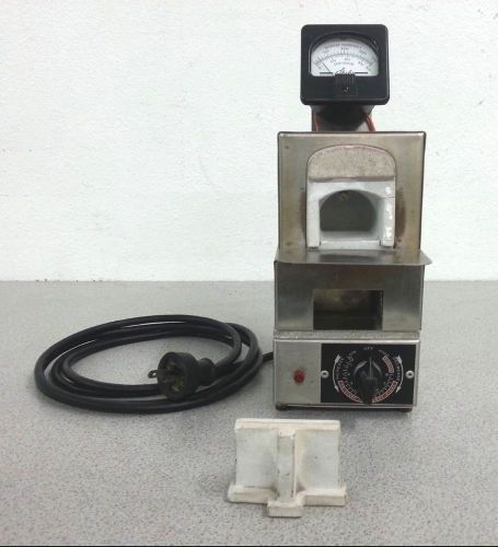 Steele&#039;s Low Fusing Furnace Model S20 by Columbus Dental Manufacturing Co. 120V