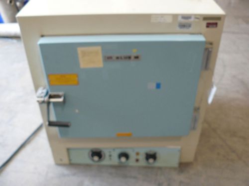 BLUE M OV-16A STABIL THERM GRAVITY OVEN BENCH TOP 38-288 DEGREE C 550 DEGREE F