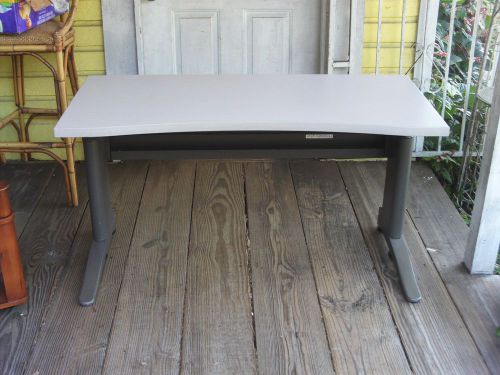 Herman Miller Sit To Stand Table/Desk