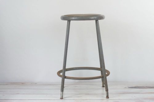 Industrial Shop Stool Lab Stool Metal Stool Short Industrial Shop Stool