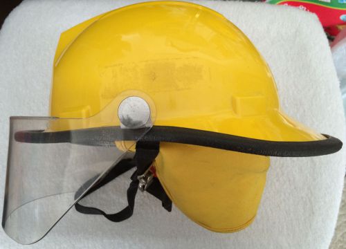 Fire Helmet Bullard FH 2100 with Clear Visor GOOD CONDITION!!  FH2100 Yellow