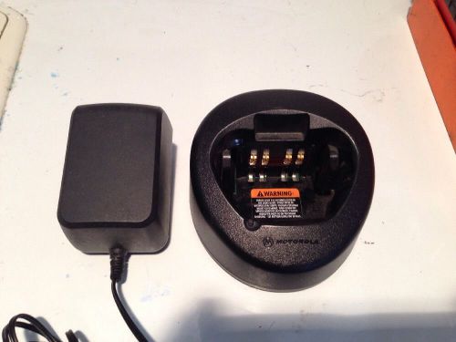 Motorola Radio Model:NTN1667A XTS Series Tri-Chem Chargers