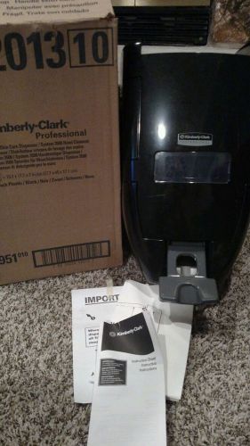 Kimberly Clark Professional Soap Dispenser 92013 in box with instructions
