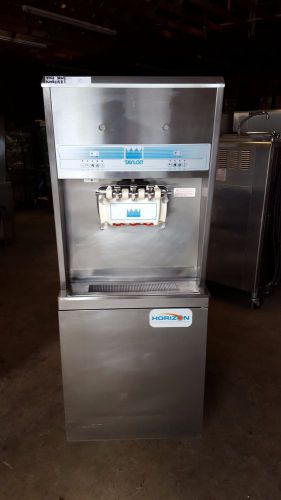 2000 Taylor 8756 Soft Serve Frozen Yogurt Ice Cream Machine Warranty 3Ph Water