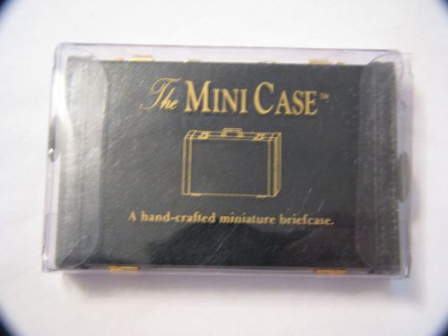 HAND-CRAFTED MINIATURE BRIEFCASE BUSSINESS CARD HOLDER