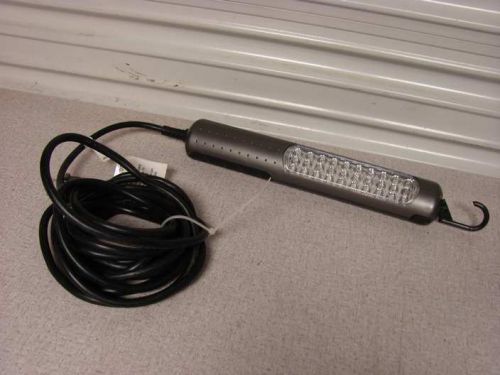 Lumapro 5AY61 led hand trouble lamp 15&#039; cord, does not work