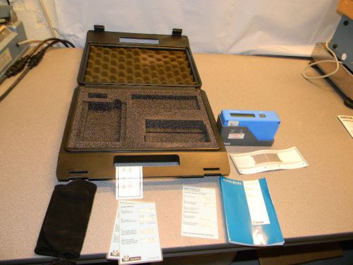 BYK Gardner Micro-Gloss 75° Cat. No. 4553, W Case and Calibration Case 4554